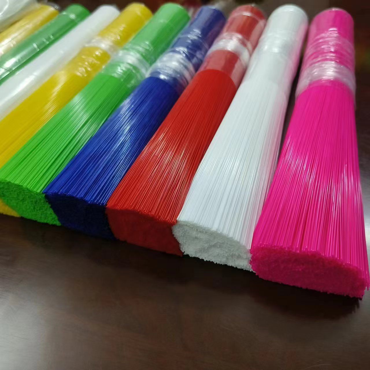 Custom broom filament color variety and cross-section